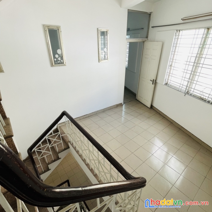 Mtkd đỉnh - 4 lầu - 150m2 sử dụng - ngang 8m - cho thuê 40tr/tháng - chỉ 12.8 tỷ tl