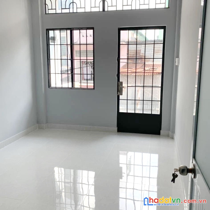 Nhà thuê nguyên căn hẻm dã tượng p10q8 - giá : 9 triệu