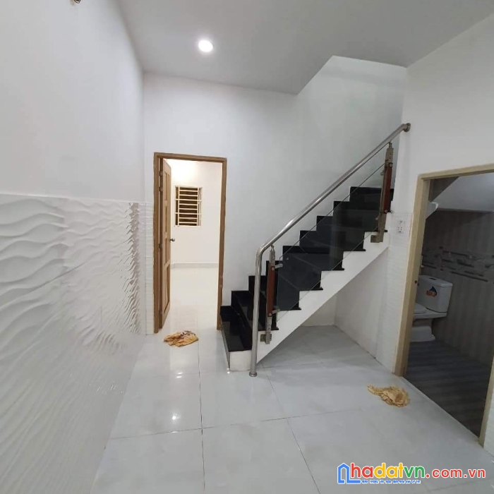 Bán nhà 2 tầng, thống nhất, 4x12.5m, hẻm 4m thông chỉ 3.7 tỷ