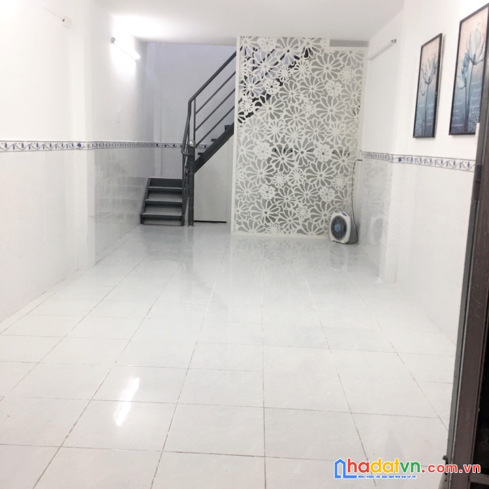 Nhà bán 2 tầng - 55m2 hẻm thông  âu dương lân p3q8 - giá : 4.6 tỷ