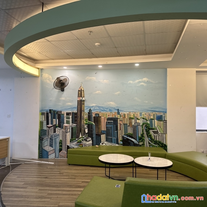 Mình cần cho thuê  mặt bằng 200m vuông văn  tại tầng 6 tôn đức thắng full đồ như hình 0941478686