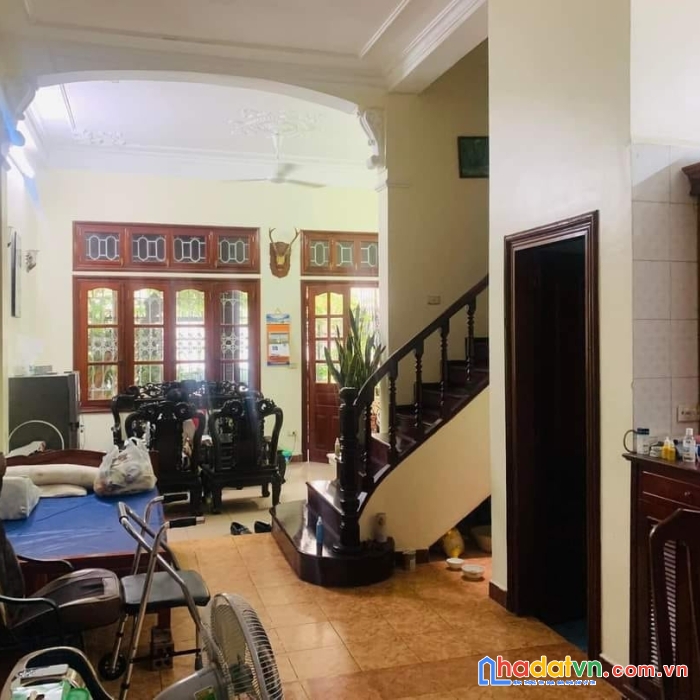 Bán nhà cát linh-ngõ oto-cách mặt phố 10m-70m2x4t-16 tỷ