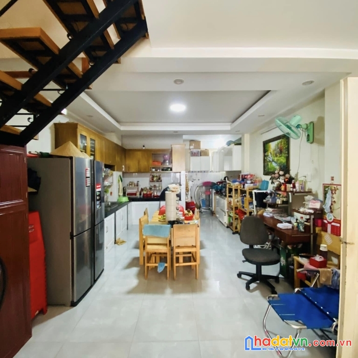 Bán nhà 5 tầng, kinh dương vương,an lạc, bình tân, ngay bến xe miền tây, dòng tiền 33tr tháng.