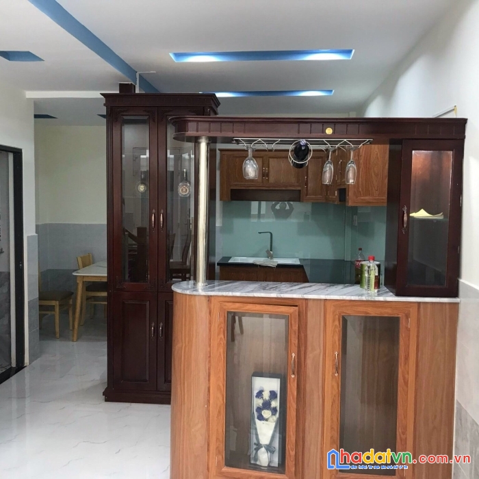 Gấp bán đi định cư - hẻm thông ô tô tới cổng - giá tốt phú nhuận -  41m2 - chỉ 4.25 tỷ tl
