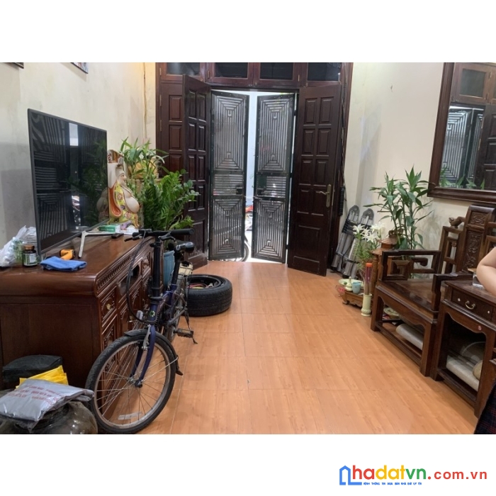 Bán nhà bạch mai, ngay gần trường học các cấp, dt38m2, giá 3 tỷ6.