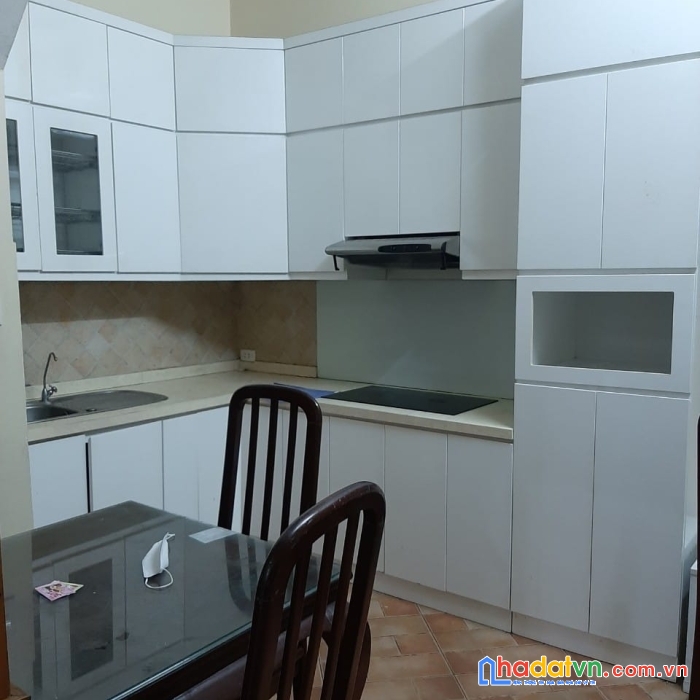 Bán nhà phố huỳnh thúc kháng, phân lô, ô tô đỗ, kinh doanh, 5 tầng, 40m2, nhỉnh 8 tỷ