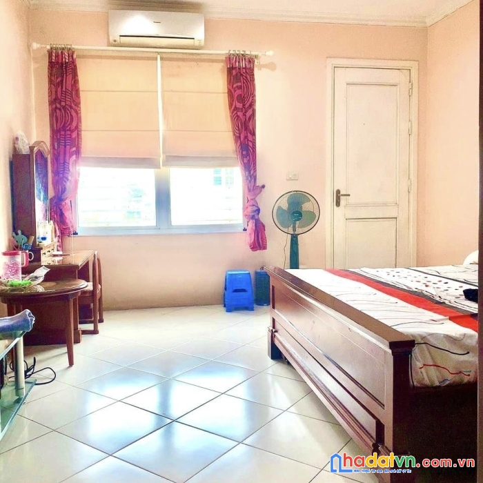 Bán nhà mặt phố nguyễn công hoan, 2 mặt phố, sổ vuông, kinh doanh đỉnh, 5 tầng 60m, 24 tỷ