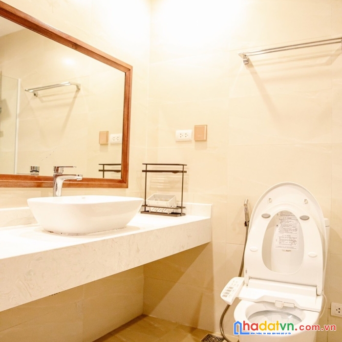 Bán gấp căn hộ tầng trung ct9 bộ công an-80m2-đầy đủ nội thất-nhỉnh 2 tỷ5