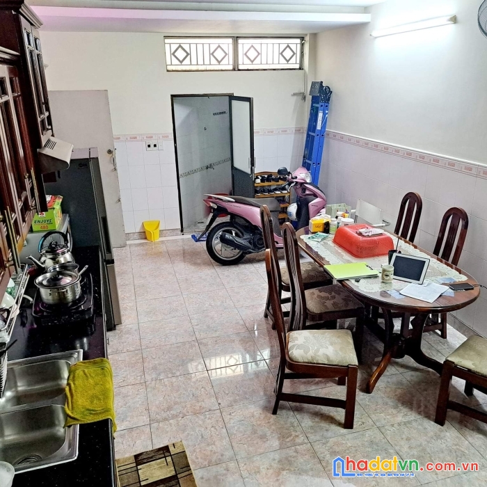 Nhà 5.3x16m xe hơi tới cửa quang trung p10 gò vấp 2 tầng chỉ 4,5 tỷ