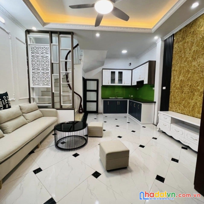 Siêu phẩm nhỏ tiền nhà đẹp định công thượng hoàng mai 35m - 5t - mt 4.5 m - giá hơn 3 tỷ tặng full