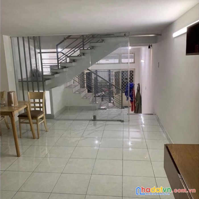 Chính chủ gửi bán nhà nguyễn văn công-nguyễn kiệm, 4 x 15m xe hơi thông giá 5,x tỷ