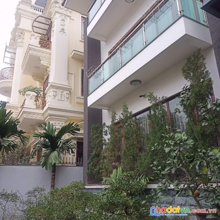 Lô góc - biệt thự cao cấp vip hạng 5* đáng sống của chính khách thượng lưu.