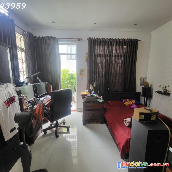 Kẹt bank bán gấp nhà hxh phan văn trị, bình thạnh, 47m2, 3 tầng, chỉ 5 tỷ