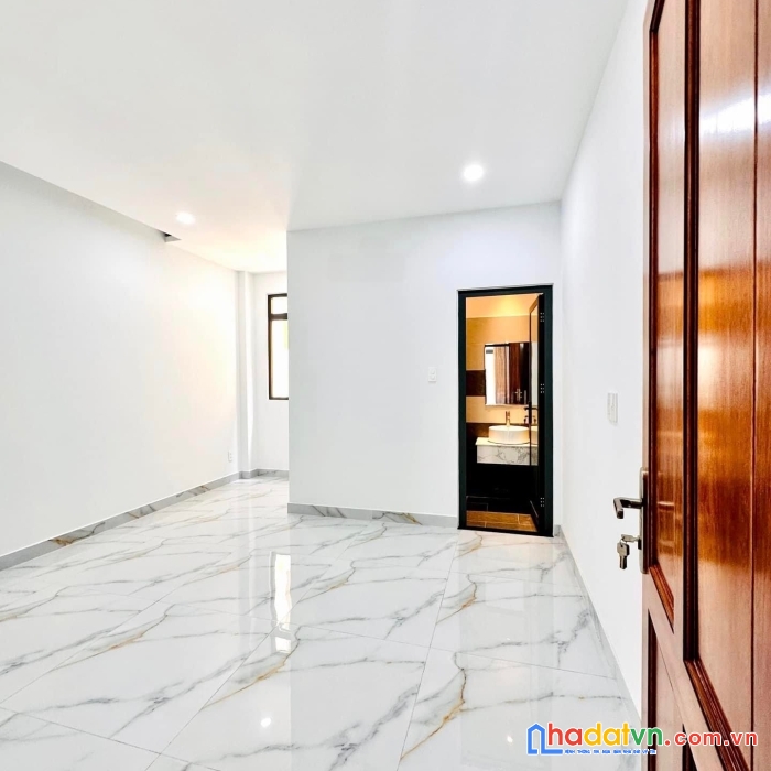 Xe hơi ngủ  nhà, 4 tầng mới modern, lê văn sỹ, pn, 10m ra hxt, 5pn, sổ a4, 62m2, 12.5 tỷ 