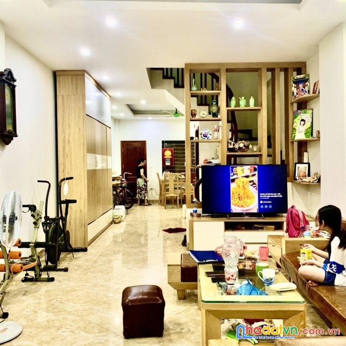 Bán nhà thái hà - tây sơn quận đống đa, full nội thất, 42m2, 5 tầng. giá 4,7 tỷ.