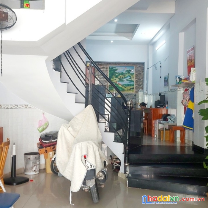 Nhà đường số 6 bhh hẻm nhựa 8 m thông 60m2 ngang 5 bề thế,2 tầng nhỉnh 4 tỷ