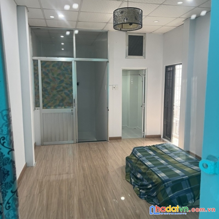 Bán nhà phú nhuận hxh 41m2 ngang 4m nhà mới hẻm thông oto vào nhà lê văn sỹ 4.3 tỷ.