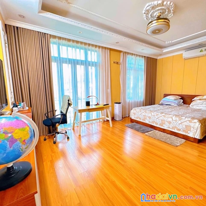 Bán nhà kđt văn khê 83m2 5t mt 5m chỉ hơn 13 tỷ trục chính kinh doanh ô tô vỉa hè