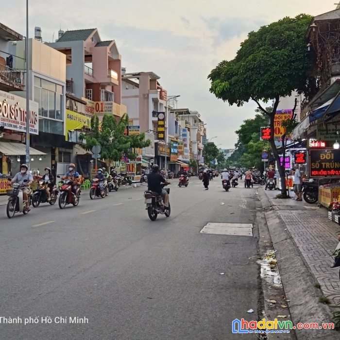 Nhà trường chinh, p.tsn, q.tp 5t 4pn gần tân sơn nhì, tân kỳ tân quý, giáp tân bình giá 5 tỷxx
