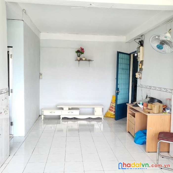 Chính chủ cần bán gấp chung cư miếu nổi 5 tầng lô a3 (đối diện 288 vạn kiếp - phan xích long)