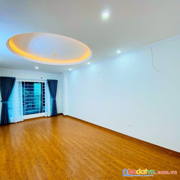Bán nhà 6 tầng cầu thang máy dt:45m2 4 ngủ mt:3.8m phố nguyễn trãi thanh xuân hà nội