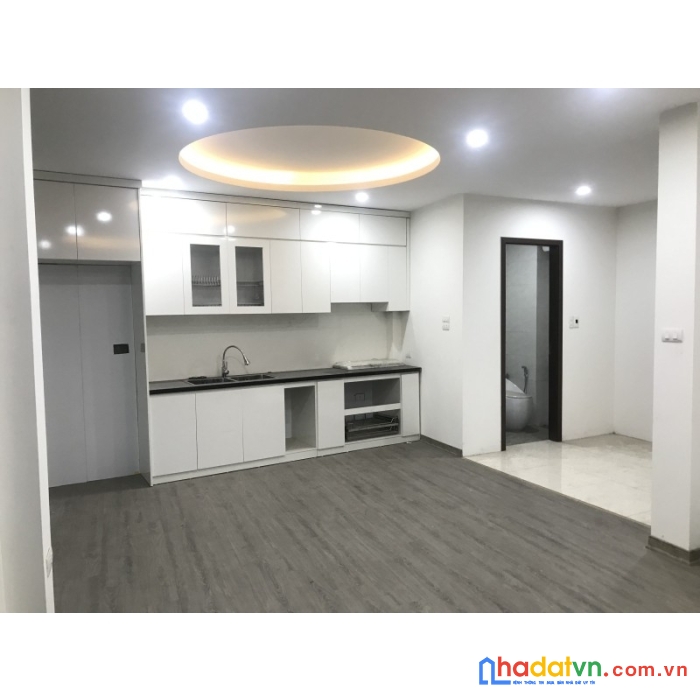 Bán nhà láng hạ ba đình 40m 5 tầng mặt tiền thoáng nhà đẹp ở ngay gần phố nhỉnh 4 tỷ lh 0975124520