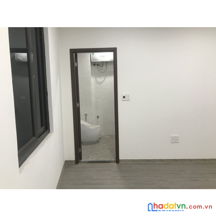 Bán nhà láng hạ ba đình 40m 5 tầng mặt tiền thoáng nhà đẹp ở ngay gần phố nhỉnh 4 tỷ lh 0975124520