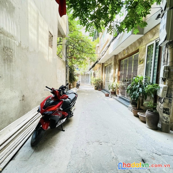 Bán nhà quan nhân, thanh xuân, ô tô, 40m2 4t mt3.5m, giá 4.65 tỷ
