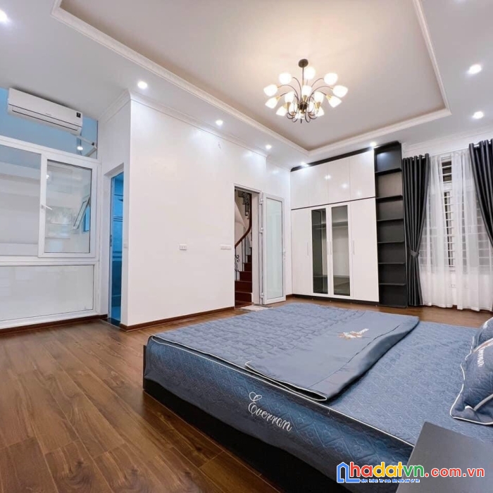 Bán nhà mặt phố vạn phúc, ba đình 60m, 4 tầng. giá: 23.5 tỷ