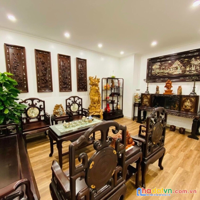 Bán nhà quận ba đình, phố vạn phúc 50m, 8 tầng, mt 5.2m. giá: 16.8 tỷ