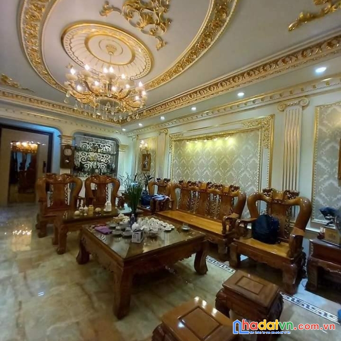 Bán nhà quận thanh xuân, phố vũ trọng phụng 90m, mt 7m. giá: 31.5 tỷ