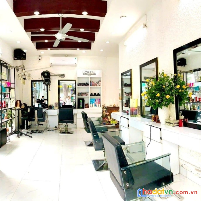 Bán nhà mặt phố cầu giấy, 55m2, 5 tầng, lô góc, chỉ 20 tỷ, vỉa hè 0918086689