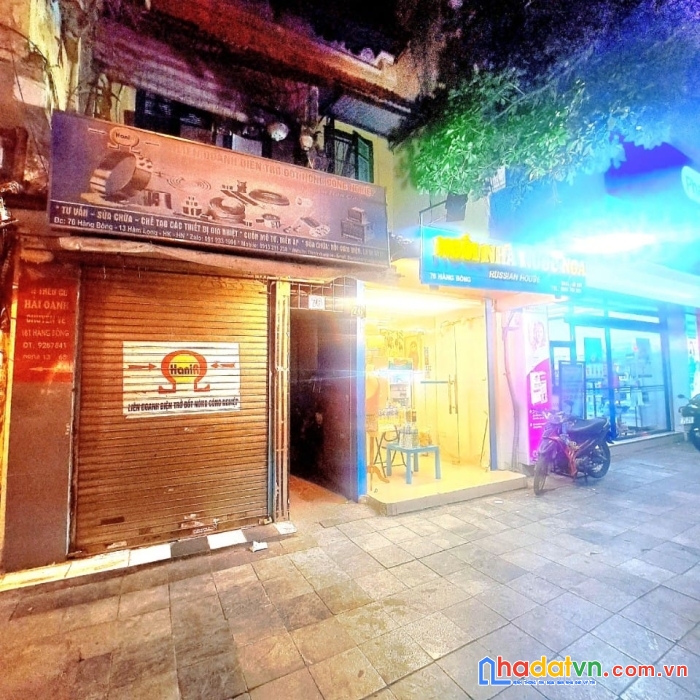Mặt phố cổ cực vip - vỉa hè thênh thang - đường 2 chiều ô tô tránh - vị trí siêu đẹp - kinh doanh