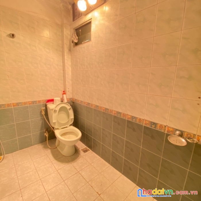 Bán nhà tây sơn dt 38m2 x 6 tầng, ngõ nông, gần phố,  ô tô, nhỉnh 5 tỷ lh 0966037496