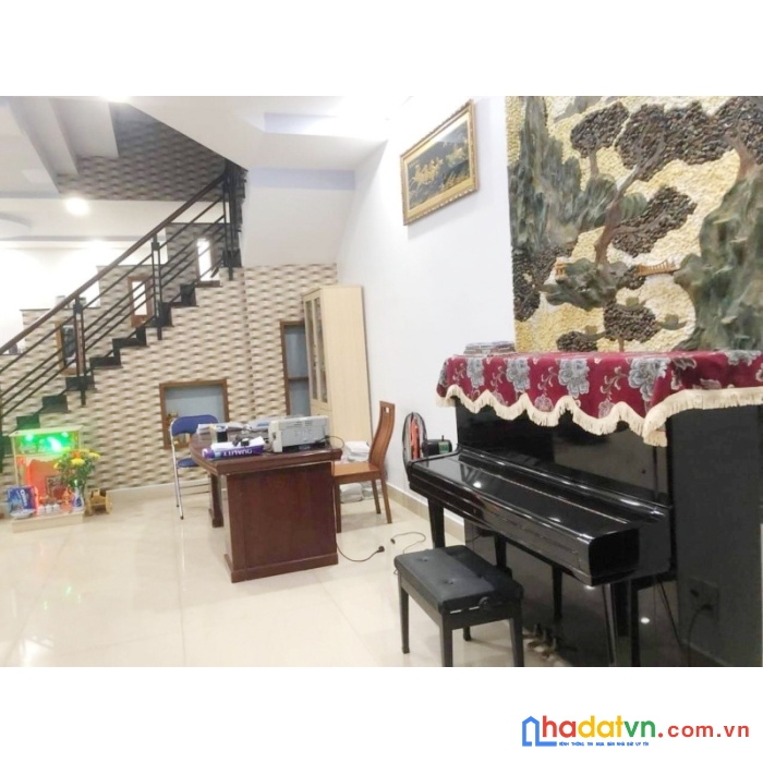 Bán nhà ngộp hxt 140m2(6.5x22) lê văn việt chỉ 8 tỷ thương lượng