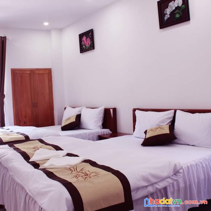 Cần tiền bán gấp khách sạn kinh doanh mặt tiền đường lý tự trọng, p2, đà lạt giá 17 tỷ