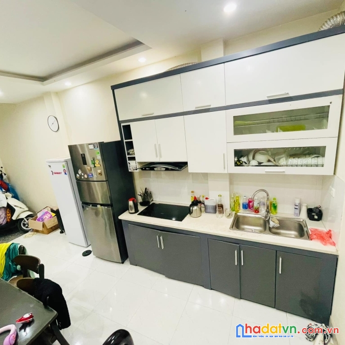 Siêu hiếm phố 8/3 nhà đẹp ở ngay, tặng nội thất 42m x 4t, nhỉnh 3 tỷ 0901753139