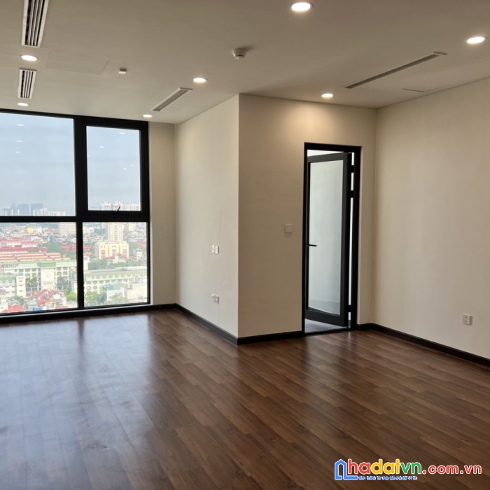 Cho thuê nhà chung cư 234 hoàng quốc việt , cầu giấy . 95m, 3 ngủ. giá: 15tr