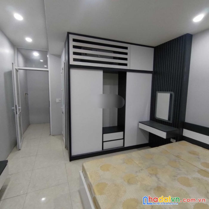 Cho thuê nhà trần cung, bắc từ liêm 45m 5 tầng 4 phòng ngủ. 12tr