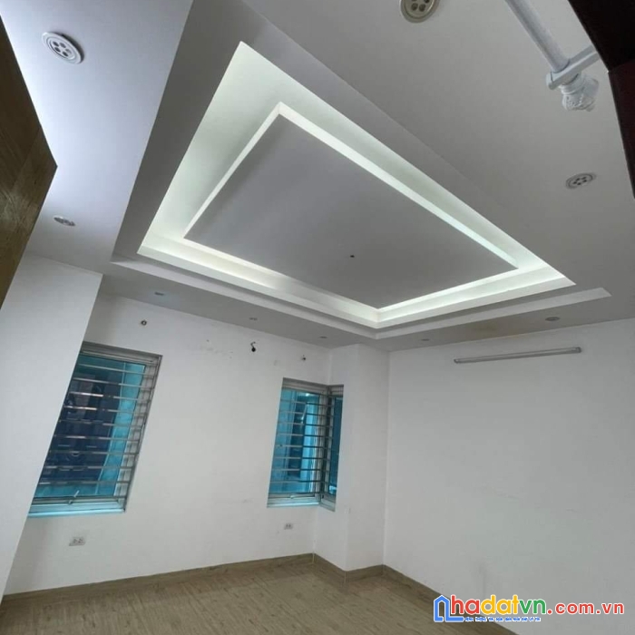 Cho thuê nhà lk văn phú hà đông - 70m 4.5 tầng giá chỉ 14tr - kinh doanh - văn phòng
