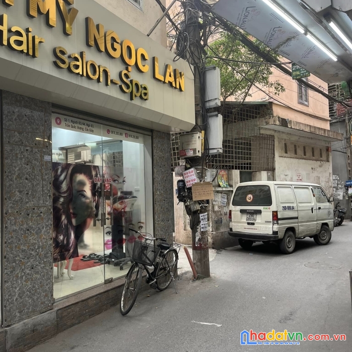 Bán đất tặng 2 căn nhà cấp 4 trần quốc vượng, cầu giấy, 180m2, mt 17m, giá 16.8 tỷ