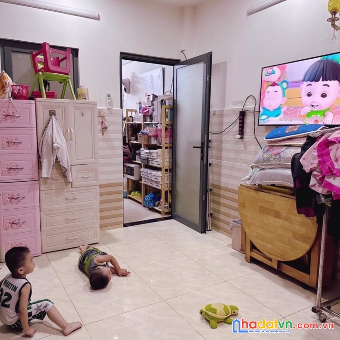 Bán mtkd kênh tân hóa quận tân phú 30m2 x4t chỉ 3 tỷ99 còn tl