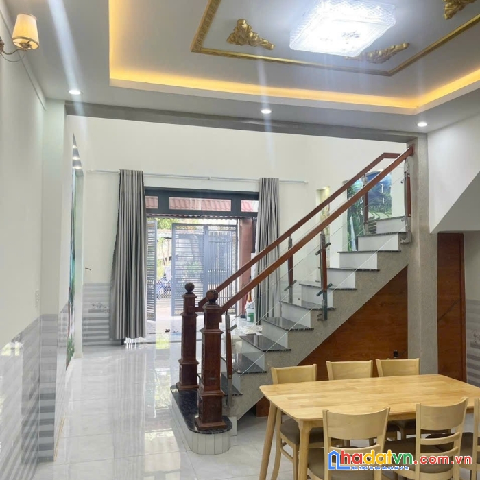 Bán nhà sổ riêng 2 mặt đường gần đường đt 768b, khu phố 3,  phường trảng dài. biên hòa