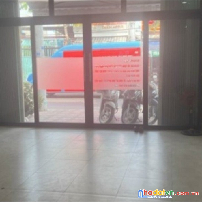 Nguyên căn mặt tiền đường lê văn lương, p.tân hưng