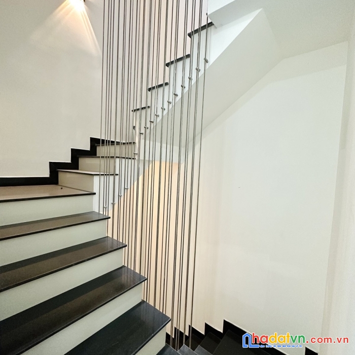 Bán gấp mặt tiền kinh doanh hoàng hoa thám 3 tấm 4x22m sẵn hđt 45tr/th chỉ nhỉnh 17 tỷ tl