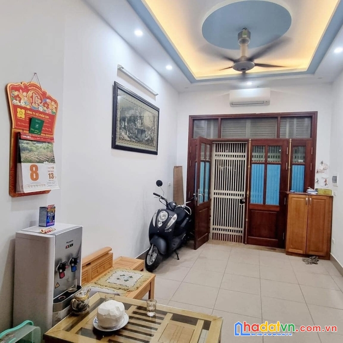 Cần bán gấp nhà phố nguyễn lương bằng, 41m2, 6 phòng ngủ, 5.4tỷ, gần phố,  0823934589.