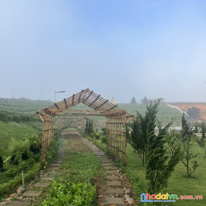 Nhượng lại khu nghỉ dưỡng tại tà năng