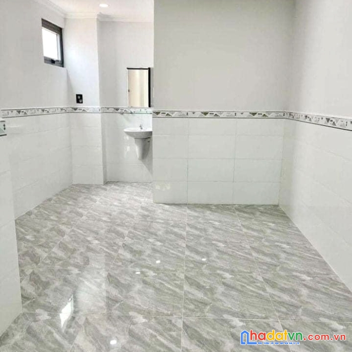 Nhà mới 2 tầng gần đường phạm thế hiển p4q8 - giá : 2.95 tỷ
