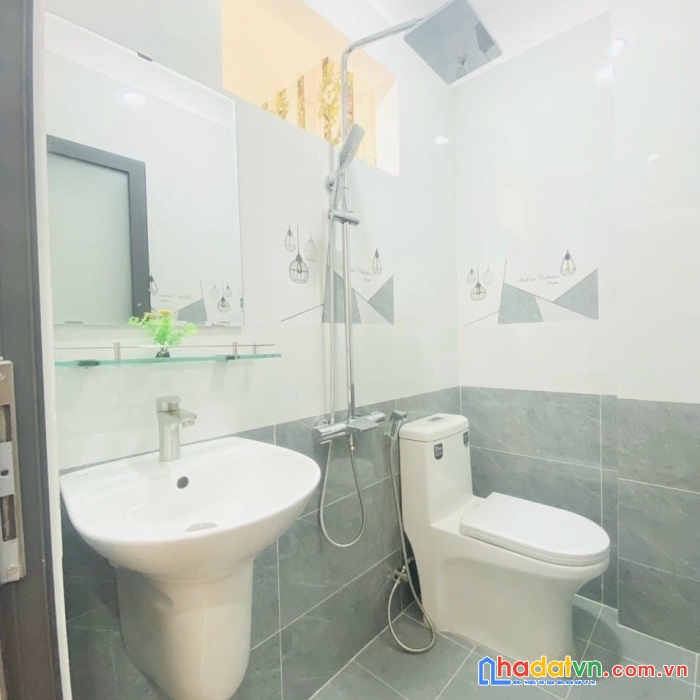 Bán nhà hxh thống nhất, p16 gòvấp 33m trệt lầu 2pn 2wc 3tỷ89, full nt