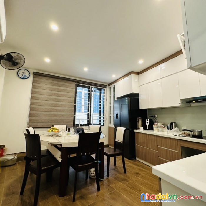 Bán nhà xã đàn, đống đa, dt35m2, 5tầng, mt4,5m ngõ ô tô giá 4,5 tỷ.